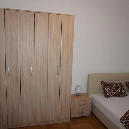 ヴィラ Sarajevo Ahatovići