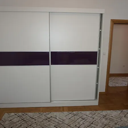ヴィラ Sarajevo Ahatovići